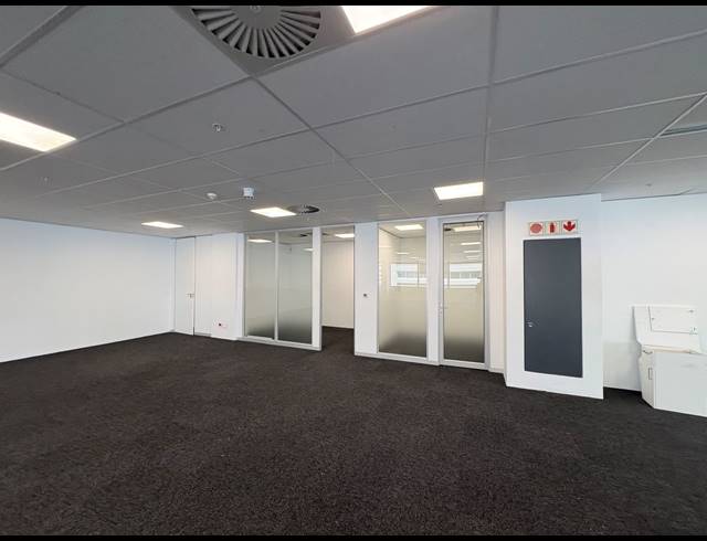 625M² OFFICE TO LET IN CAPE TOWN CITY CENTRE